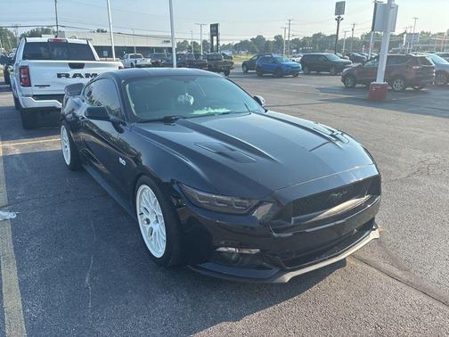 2017 Ford Mustang GT