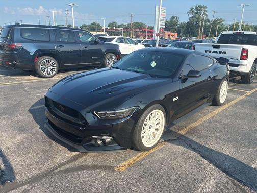 2017 Ford Mustang GT