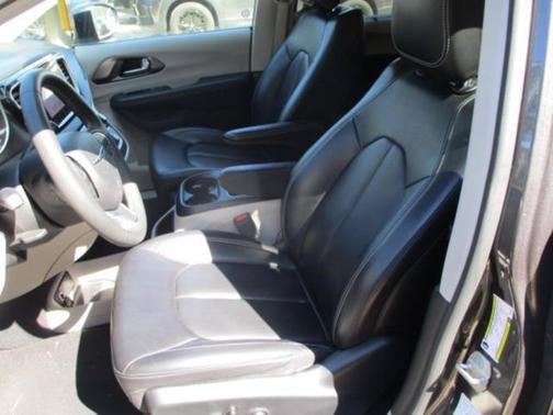 Gray 2023 Chrysler Pacifica Touring-L
