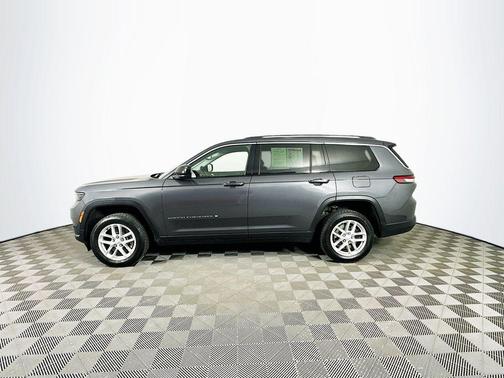 2022 Jeep Grand Cherokee L Laredo