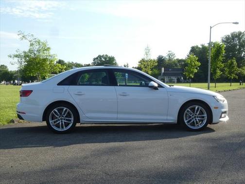 2017 Audi A4 Season of Audi Premium