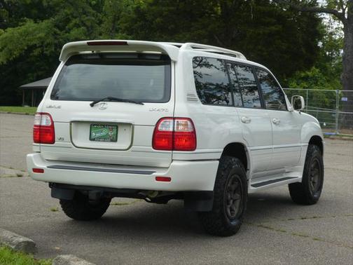 1999 Lexus LX 470 Base