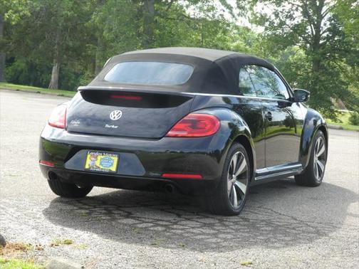 2013 Volkswagen Beetle 2.0T