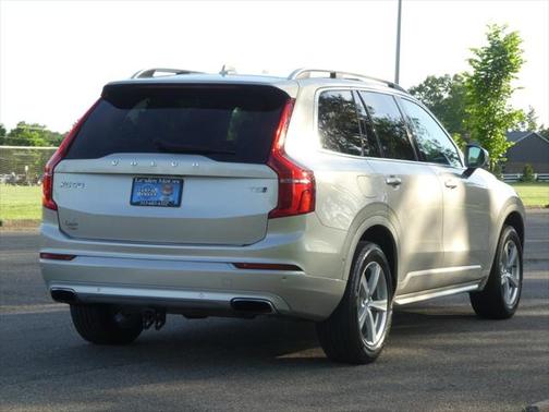 2017 Volvo XC90 T5 Momentum