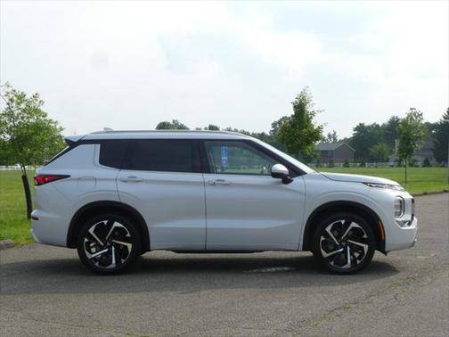 2022 Mitsubishi Outlander SEL 2.5 S-AWC