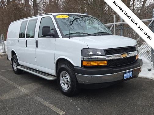2024 Chevrolet Express 2500 Work Van