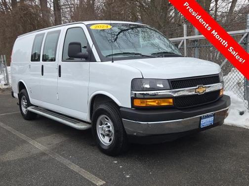 2024 Chevrolet Express 2500 Work Van