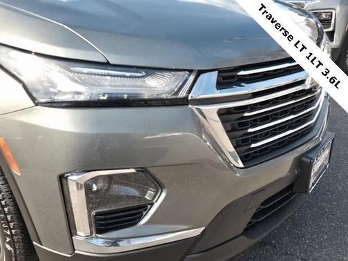 2023 Chevrolet Traverse LT Cloth