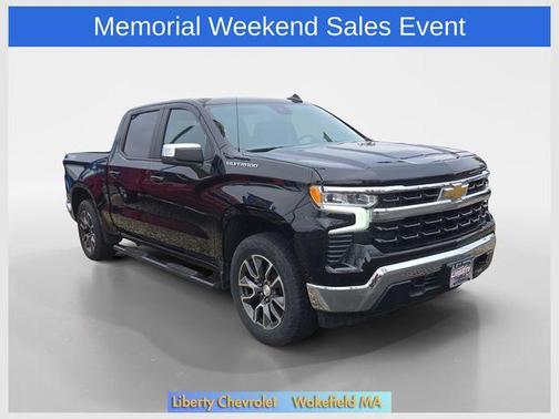 Black 2022 Chevrolet Silverado 1500 LT