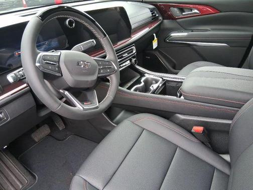 Black 2026 Chevrolet Traverse Z71