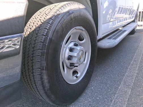 Summit White 2024 Chevrolet Express 2500 Work Van