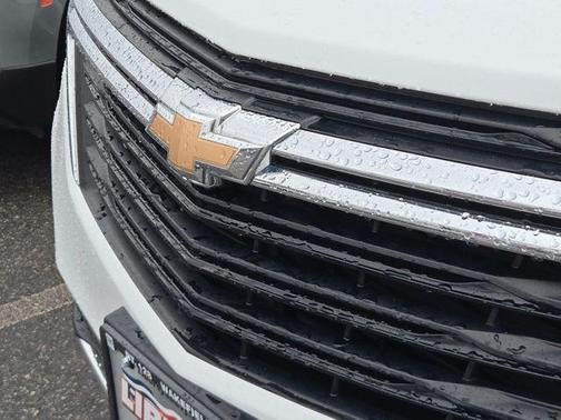 Summit White 2024 Chevrolet Equinox LT
