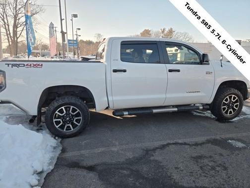 2018 Toyota Tundra SR5