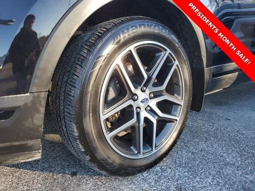 2019 Ford Explorer sport