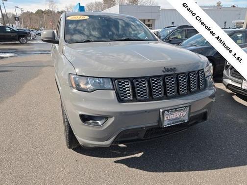 2019 Jeep Grand Cherokee Altitude