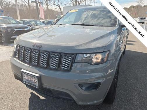 2019 Jeep Grand Cherokee Altitude