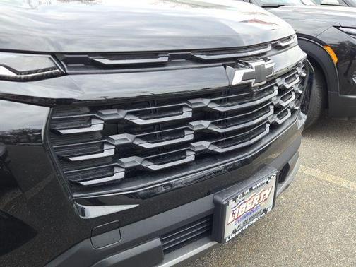 Black 2026 Chevrolet Equinox LT