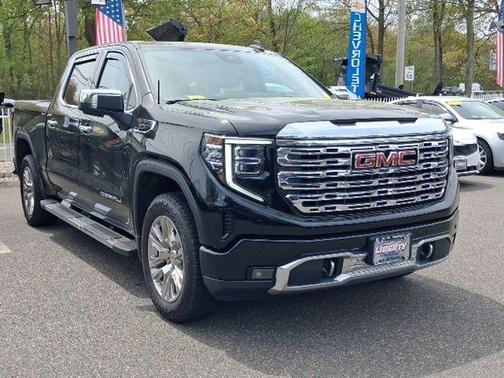 Onyx Black 2024 GMC Sierra 1500 Denali