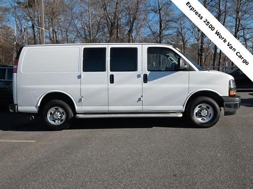 2024 Chevrolet Express 2500 Work Van