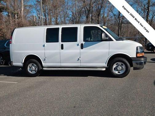 2024 Chevrolet Express 2500 Work Van