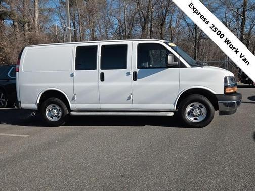 2024 Chevrolet Express 2500 Work Van