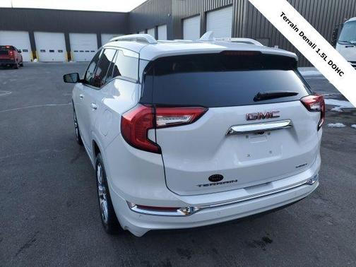 2022 GMC Terrain Denali