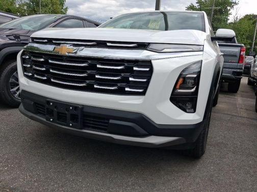 White 2026 Chevrolet Equinox LT