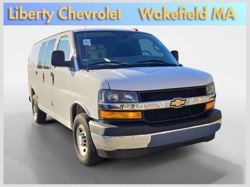 Summit White 2022 Chevrolet Express 2500 Work Van