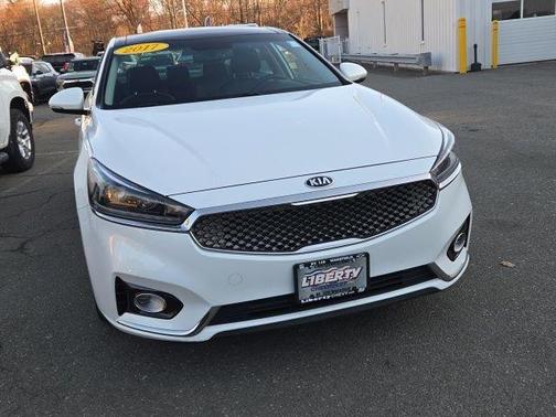 Snow White Pearl 2017 Kia Cadenza Premium