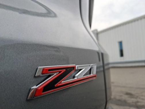 Gray 2026 Chevrolet Traverse Z71