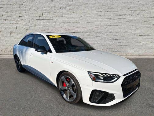 2024 Audi A4 45 S line Premium Plus