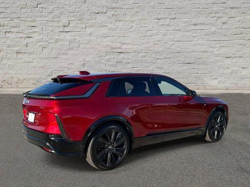 2024 Cadillac LYRIQ Sport