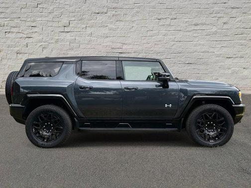 2025 GMC HUMMER EV SUV 2X