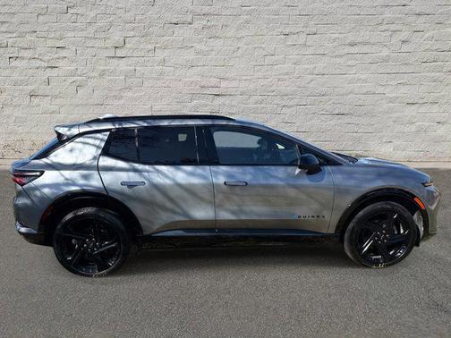 2024 Chevrolet Equinox EV RS