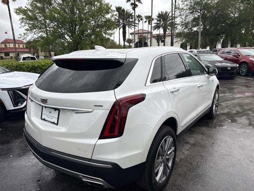 2024 Cadillac XT5 Premium Luxury