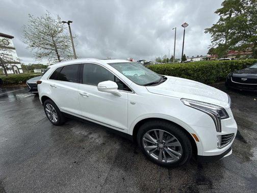 2024 Cadillac XT5 Premium Luxury