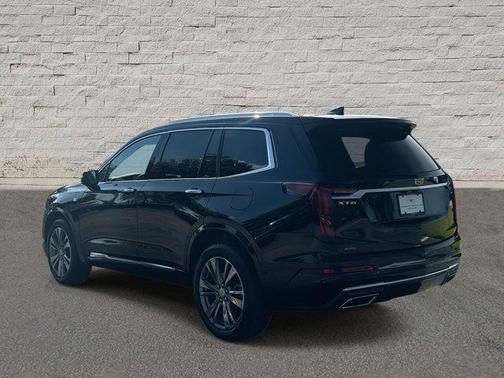 2025 Cadillac XT6 Premium Luxury AWD