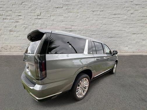 2026 Cadillac Escalade ESV Luxury
