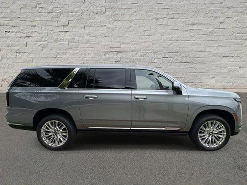 2026 Cadillac Escalade ESV Luxury