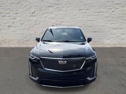 2025 Cadillac XT6 Premium Luxury FWD