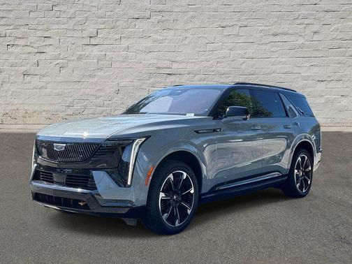 Luna Metallic 2026 Cadillac Escalade IQL Sport