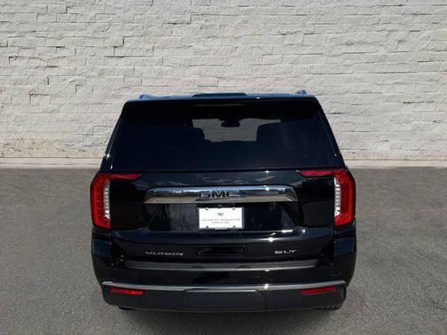 2024 GMC Yukon XL SLT