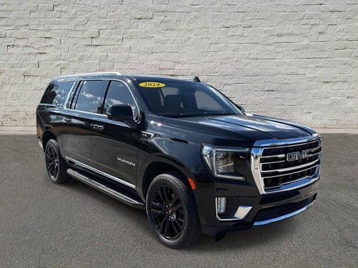 2024 GMC Yukon XL SLT