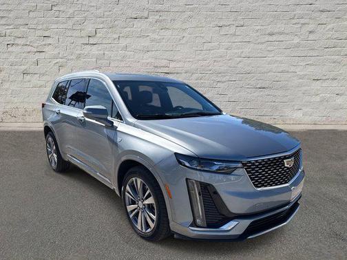 2025 Cadillac XT6 Premium Luxury FWD