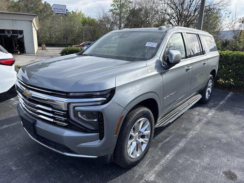 2025 Chevrolet Suburban Premier