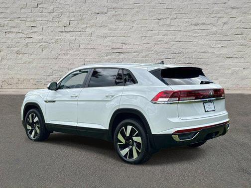 Pure White 2024 Volkswagen Atlas Cross Sport 2.0T SE w/Technology