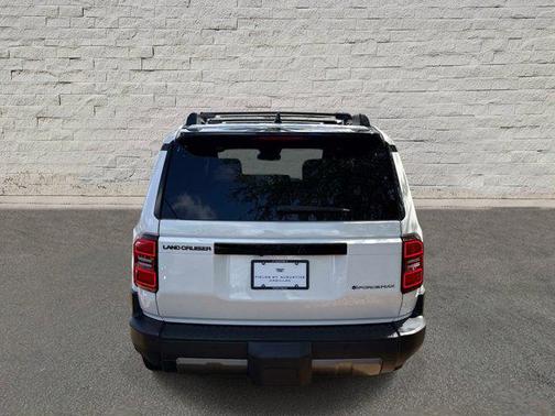 Ice Cap 2024 Toyota Land Cruiser Base