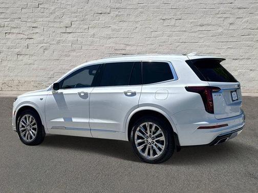 2021 Cadillac XT6 Premium Luxury FWD