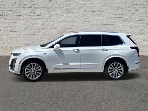 2021 Cadillac XT6 Premium Luxury FWD