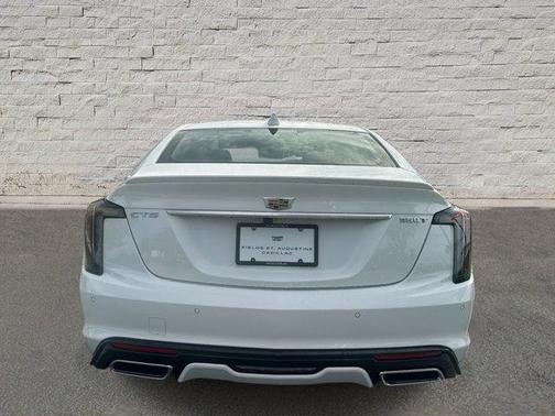 2025 Cadillac CT5 Sport